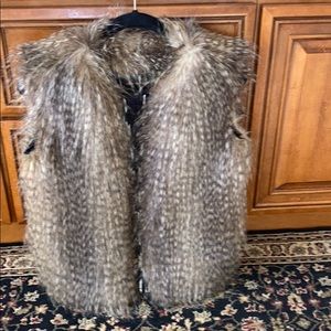 Ella moss faux feather vest